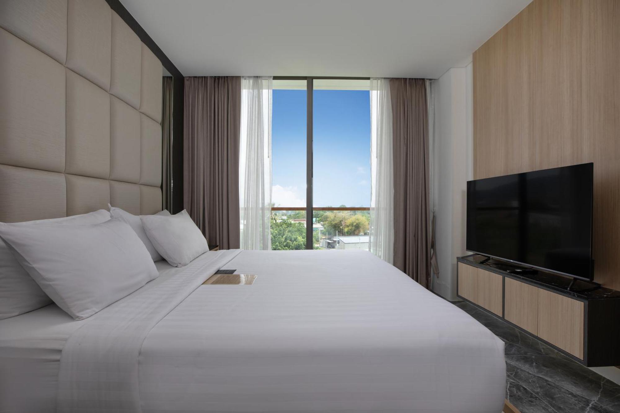Elite Atoll Serviced Apartments Phuket Rawai Exterior photo